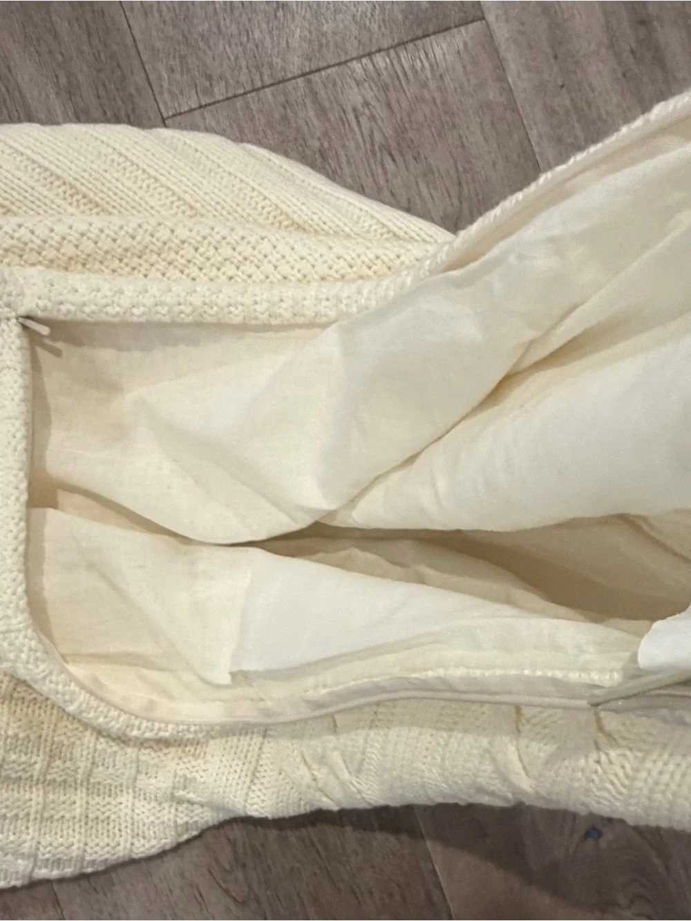 Pottery Barn Chunky Cream Cable Knit Colossal Hand Knit Pillow Cover 26
